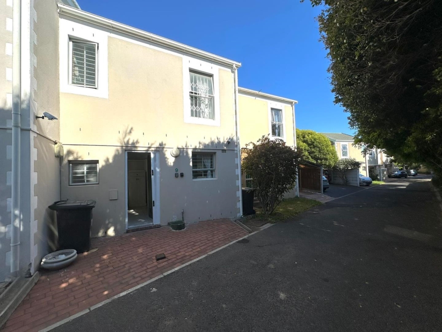 To Let 1 Bedroom Property for Rent in Lakeside Western Cape